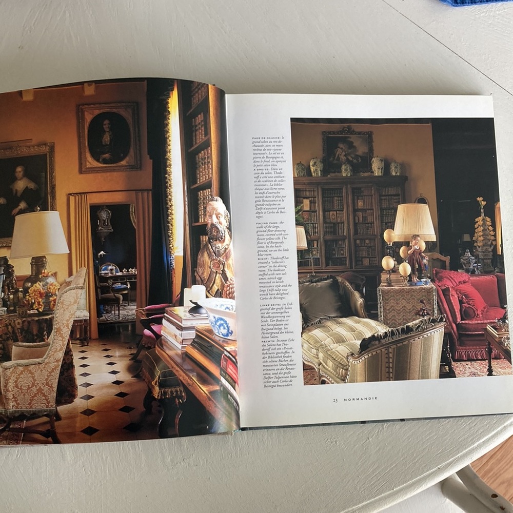 Gorgeous Book - Picture 9 of 16